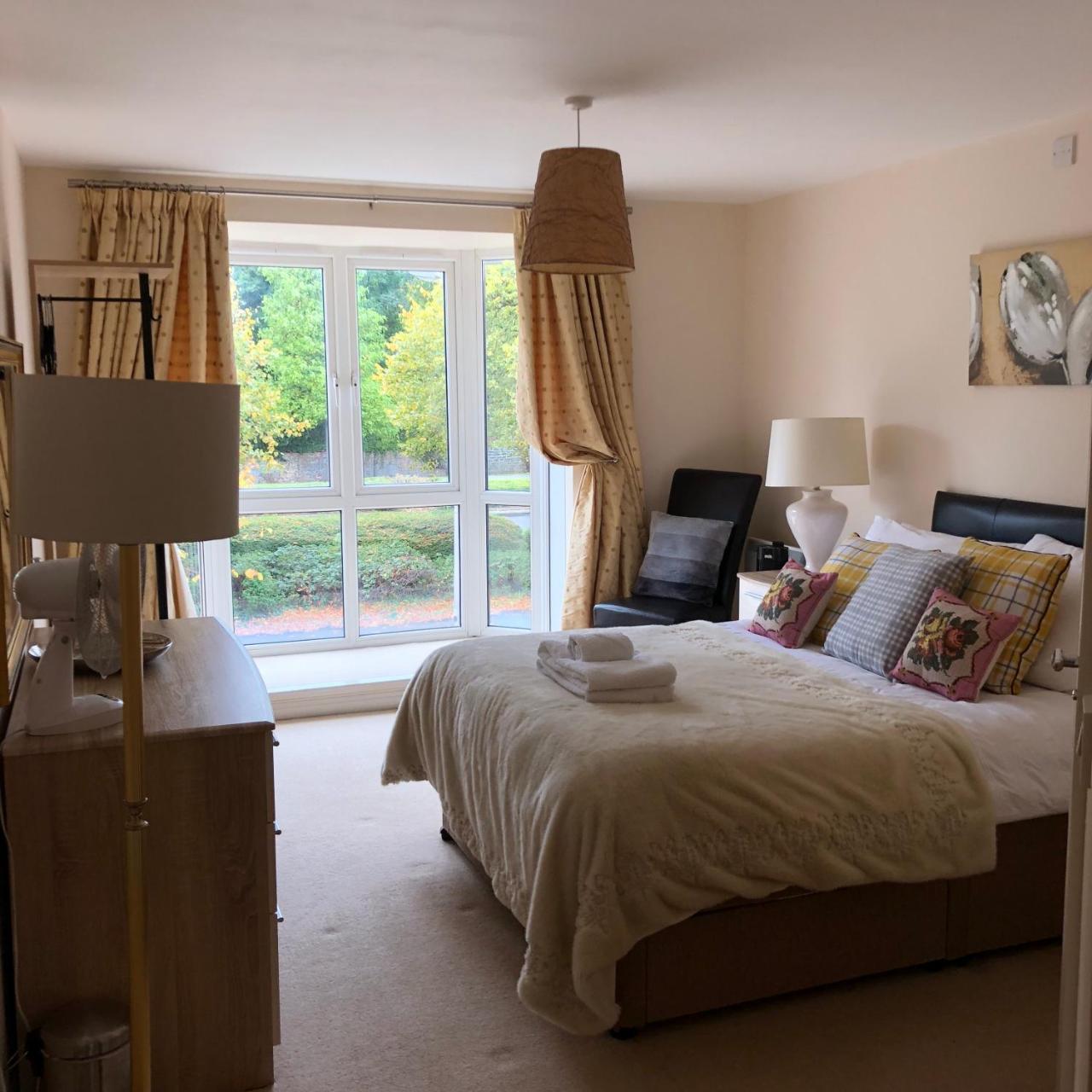 Sky Night Serviced Apartments Cardiff Exterior photo
